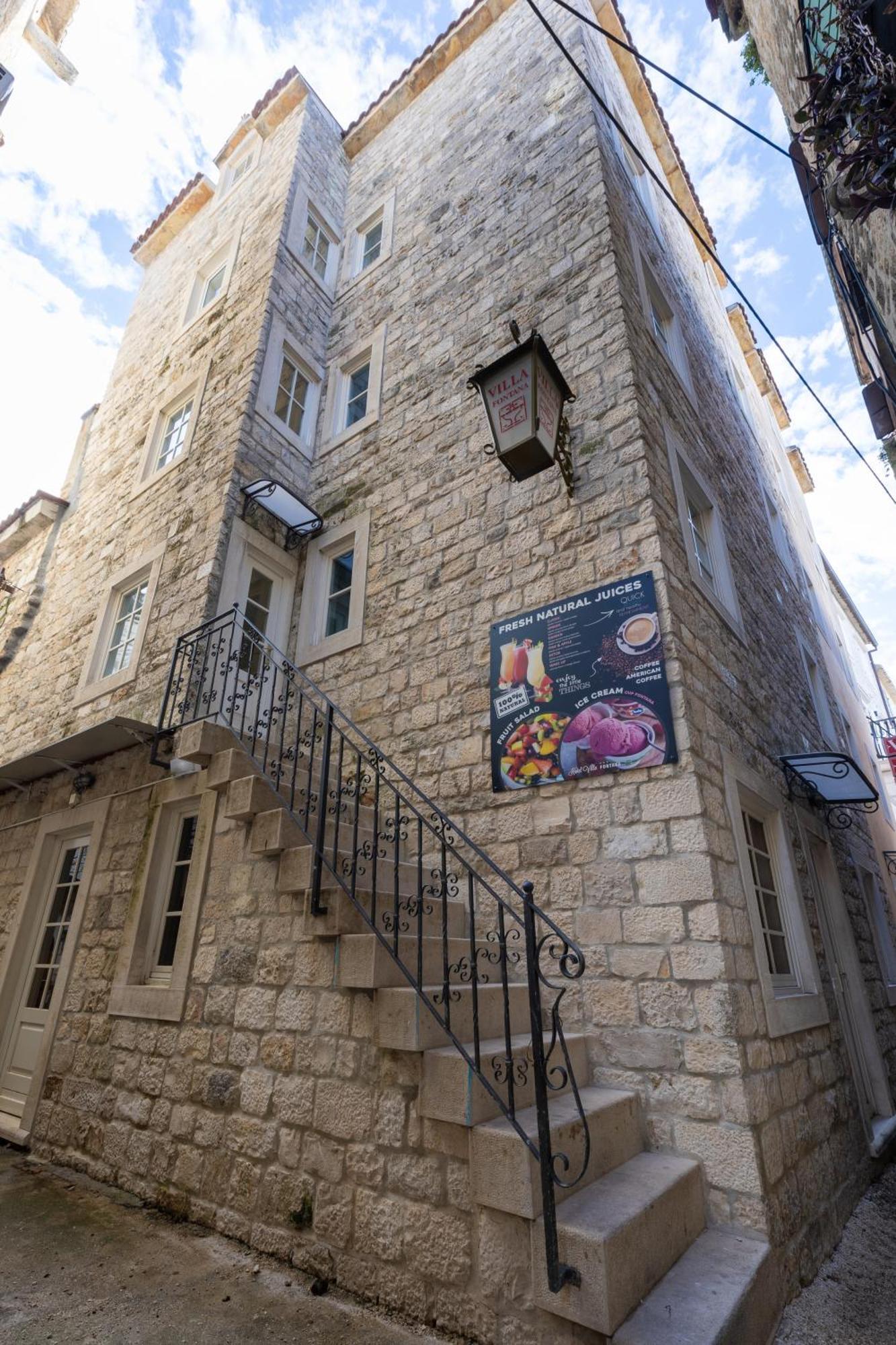 Villa Fontana Trogir Zewnętrze zdjęcie