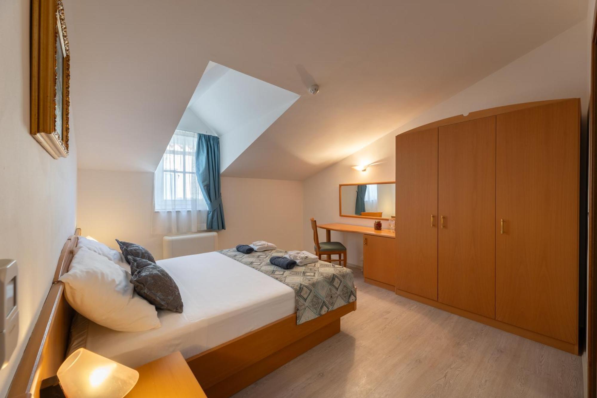 Villa Fontana Trogir Zewnętrze zdjęcie