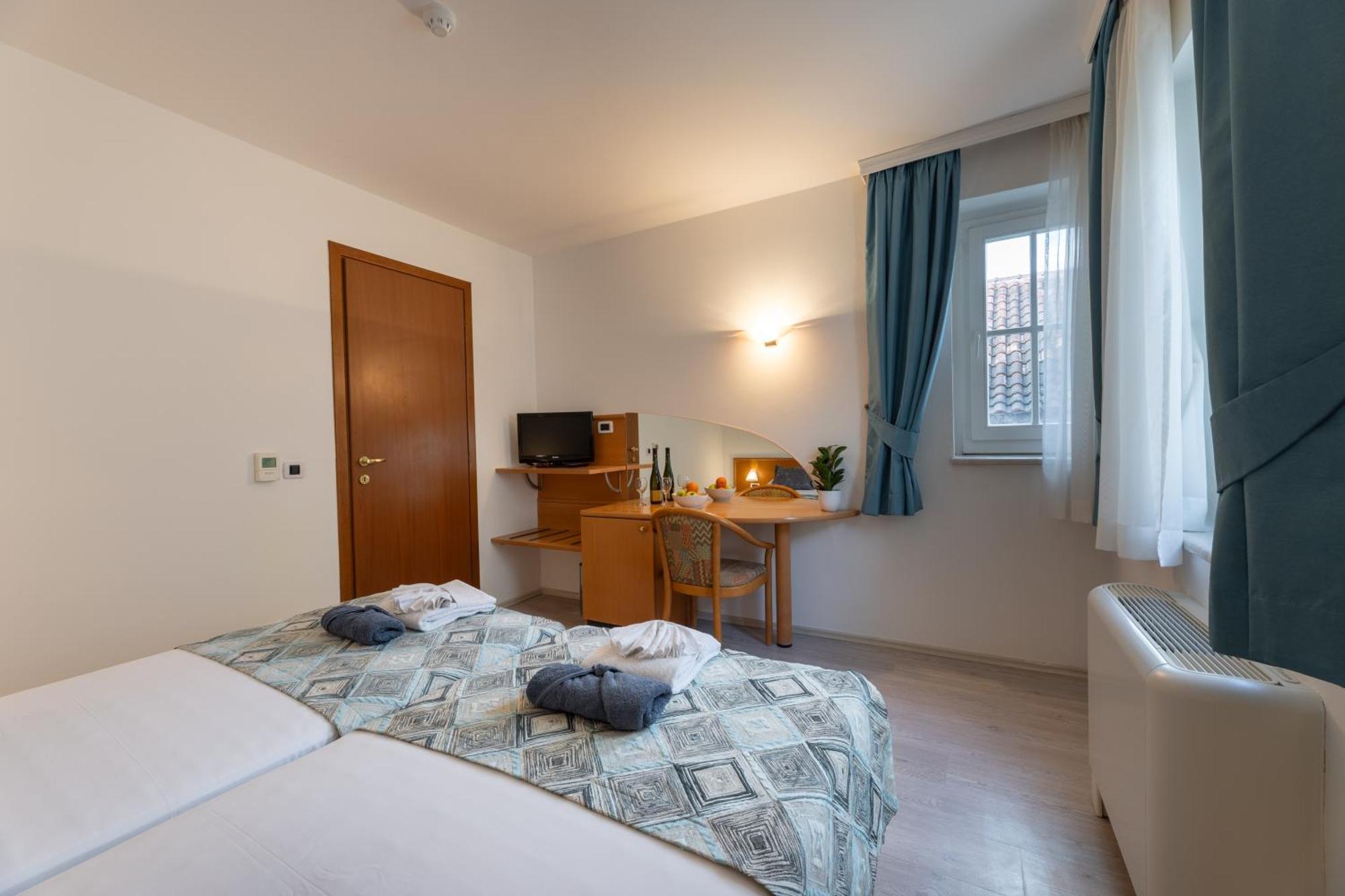 Villa Fontana Trogir Zewnętrze zdjęcie